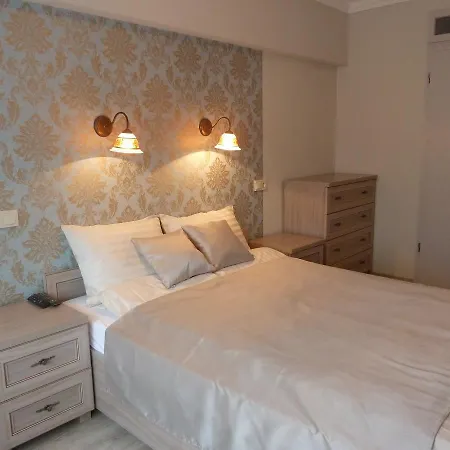 Varlak Apartment