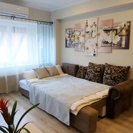 Apartment Varlak